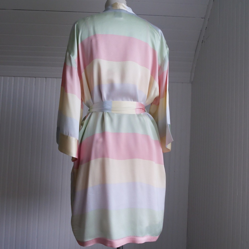 Modern August Silk pastel striped silk wrap robe - Picture 3 of 8